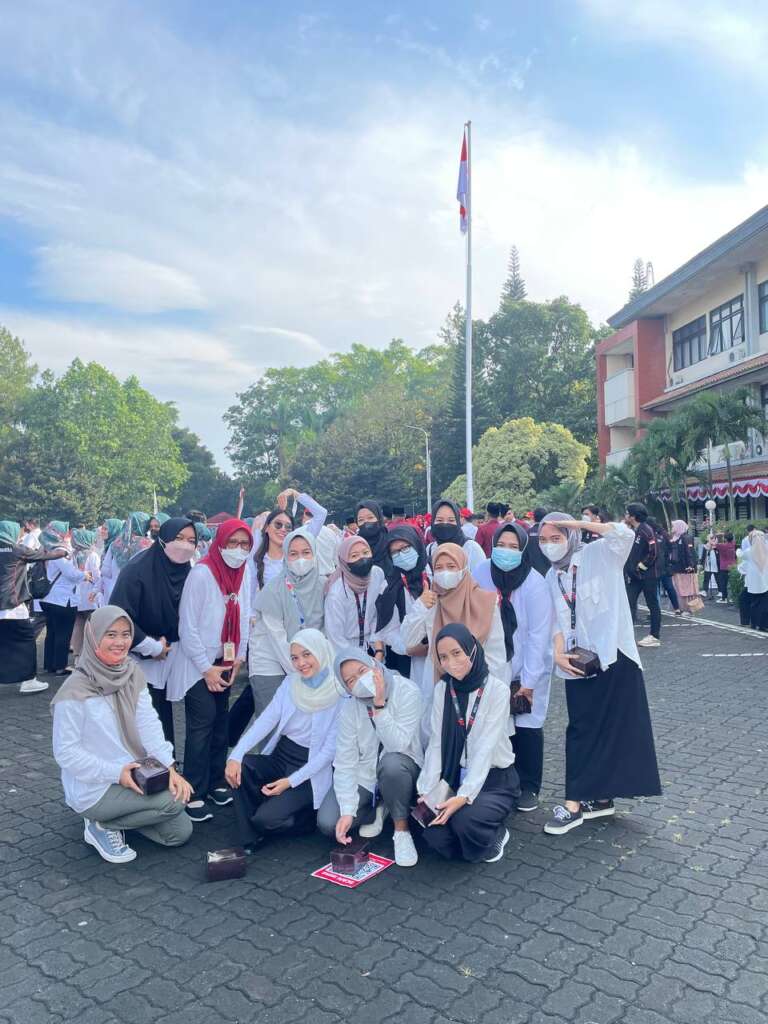 Upacara 17 Agustus 2022 PuTI TelU