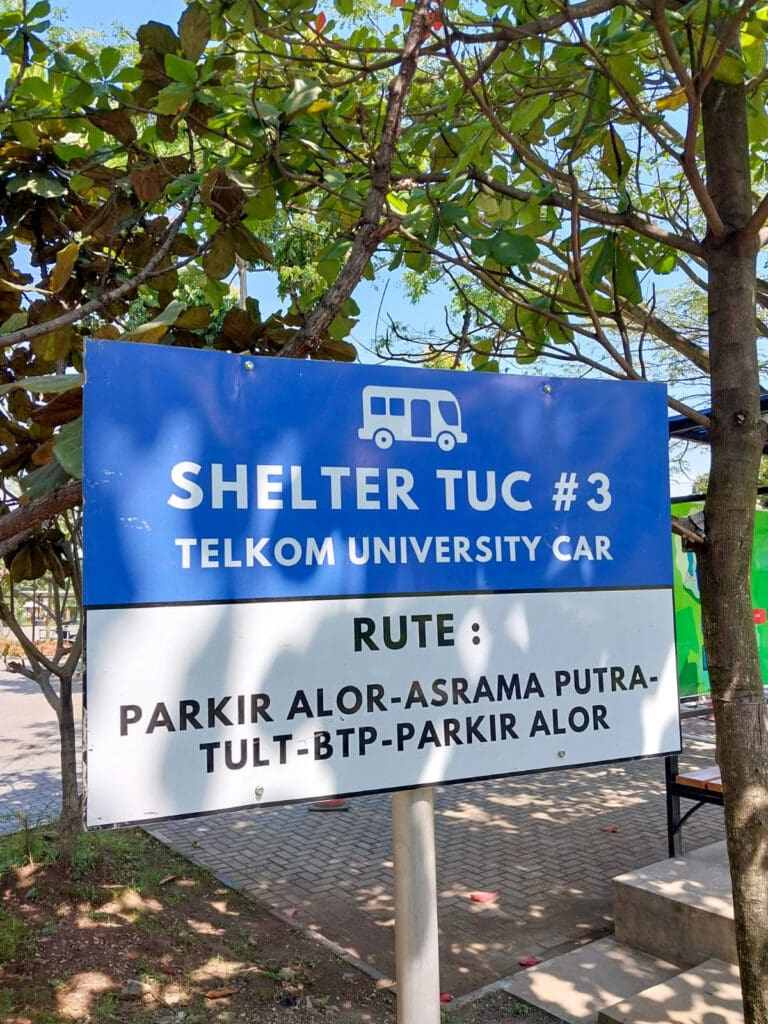 Palang Shelter Tuc Telkom
