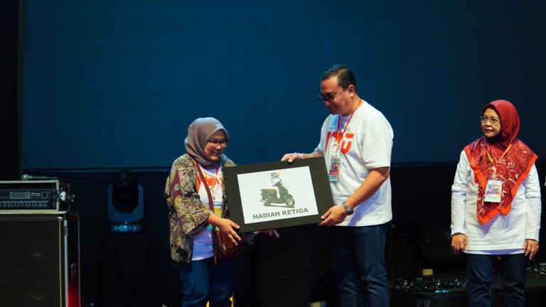 Hadiah Doorprize ke3 Motor yamaha grande Di Event TelÚ Fun Day