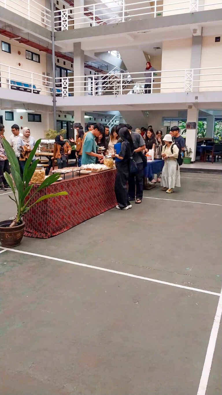 Hotel Lingi Kedatangan Tamu Dari Korea