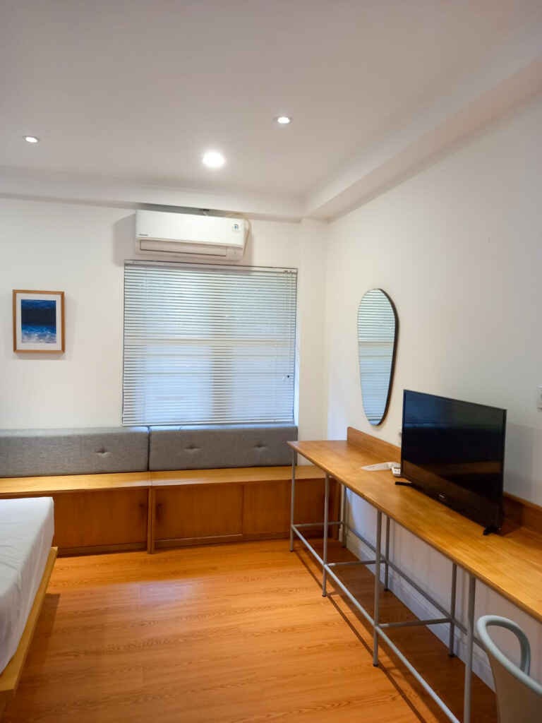 Kamar Standar Hotel Lingi