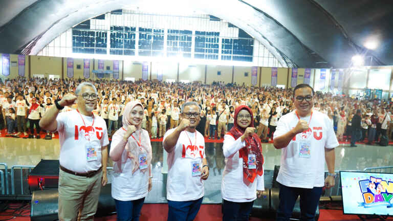 Pembukaan TelÚ Fun Day Tampak Tengah