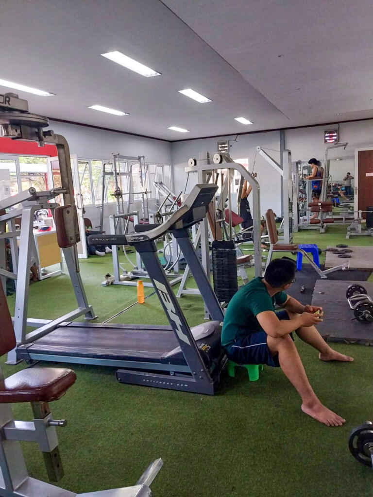 Kegiatan Fitness Di Focus Fitnes TElkom