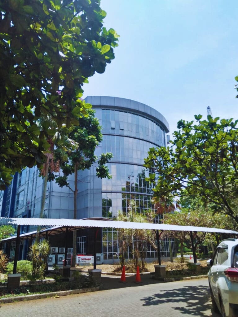 019fd289 a4c2 4734 a4a4 380280656302