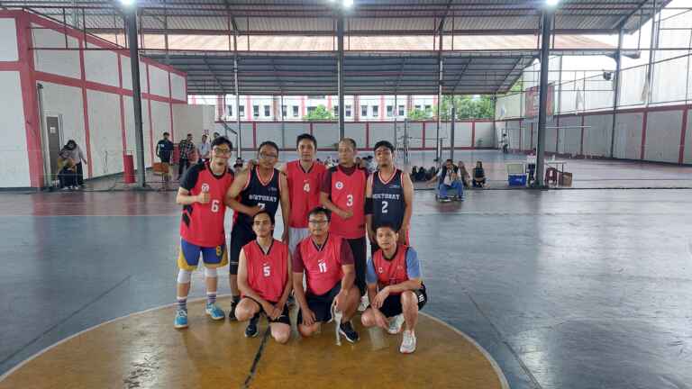 Fasilitan Lapangan Olah Raga Basket Telkom University 12 scaled