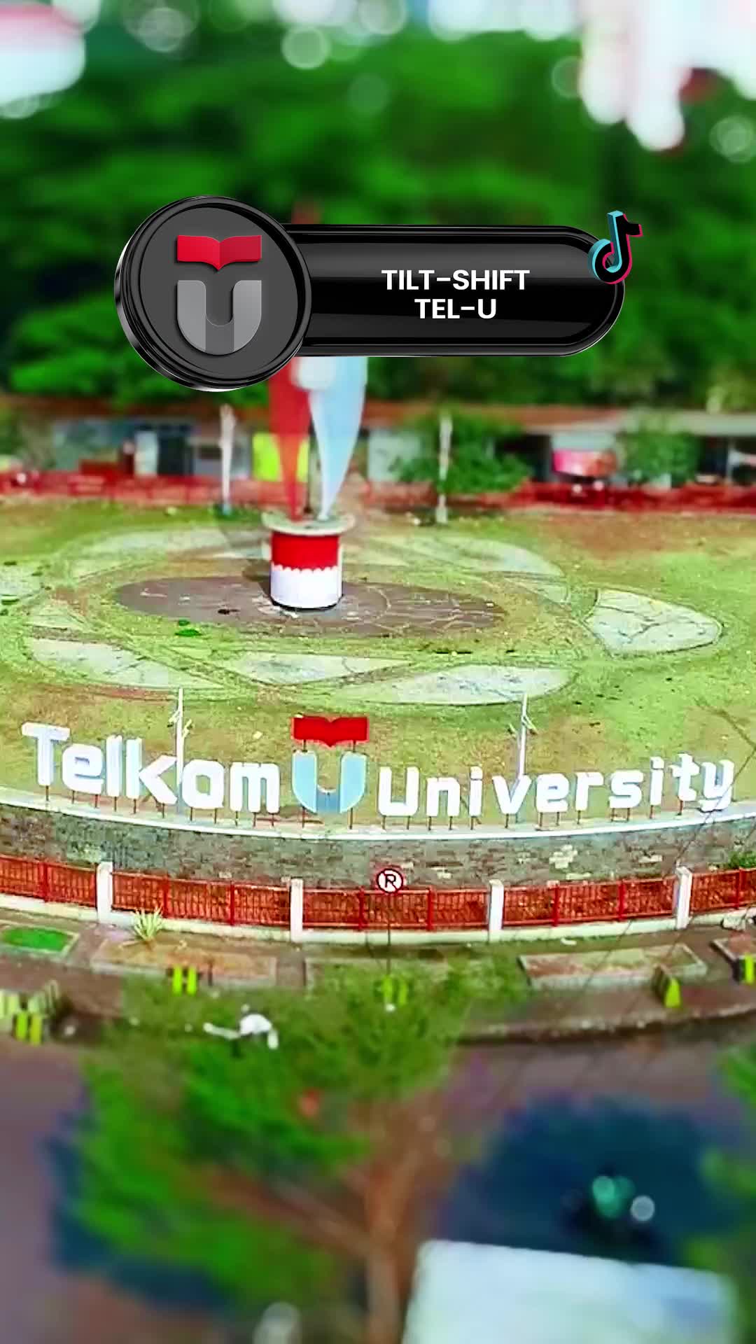 Hallo TelUtizen Tel U kalau dibuat seperti miniatur seperti apa ya