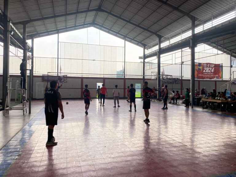 Fasilitas Lapangan Olah Raga Futsal Indoor Telkom University Tel U 1