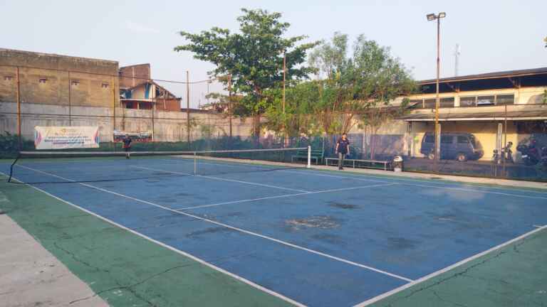 Fasilitas Olah Raga Tenis Lapangan Telkom University 2