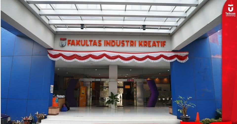 Batik Menjadi Inspirasi Dalam Berseni