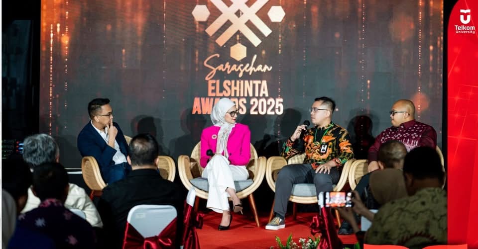 Dosen Telkom University Rezzy Eko Caraka Raih Penghargaan Elshinta Award