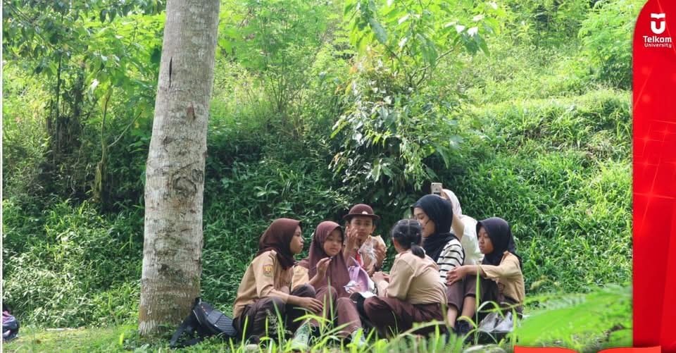 Tertarik Jadi Volunteer Pendidikan dan Memberi Dampak Nyata Simak Kisah