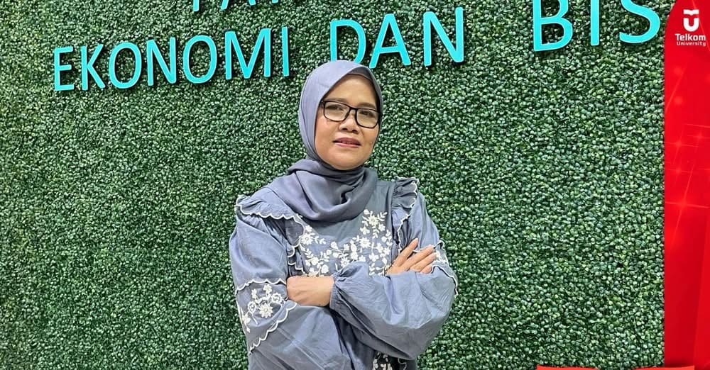 Kisah Prof. Dr. Farida Titik Kristanti, S.E., M.Si Menjadi Guru Besar : Bermanfa