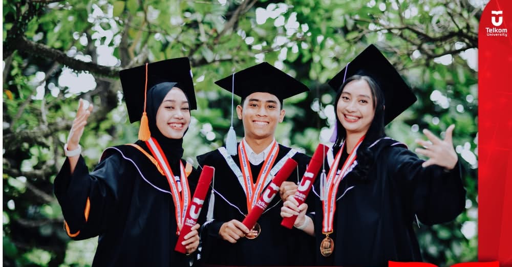 Panduan Anti Lupa! Hal-hal yang Harus Kamu Siapkan Sebelum Wisuda Telkom Univers