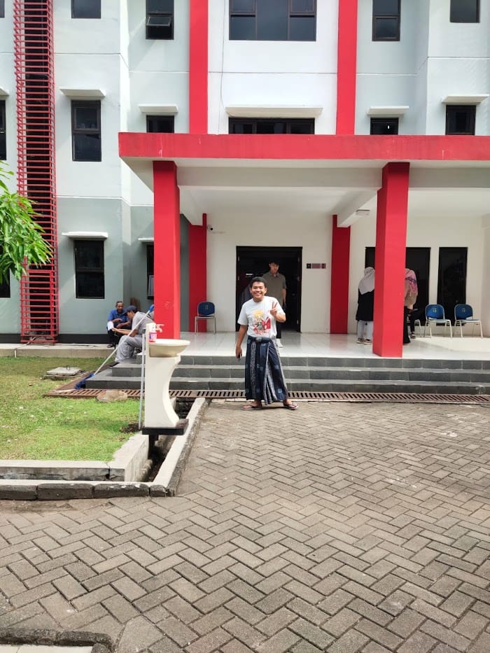 gedung asrama telkom university