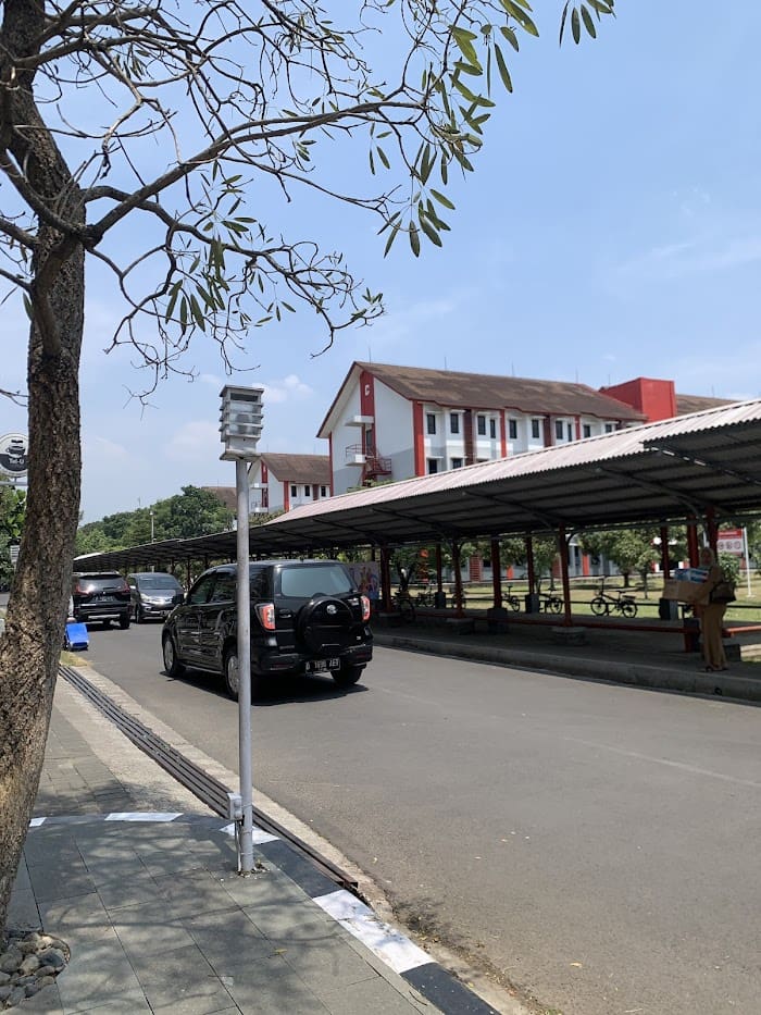 gedung asrama telkom university