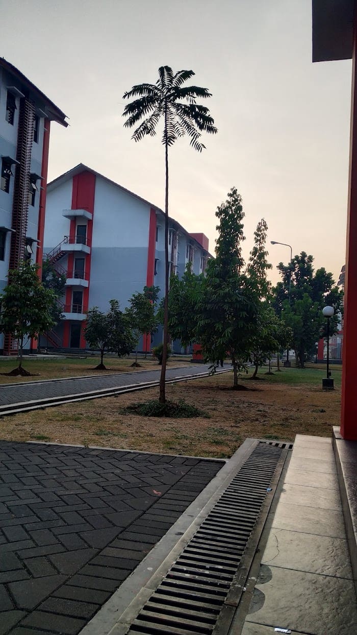 gedung asrama telkom university