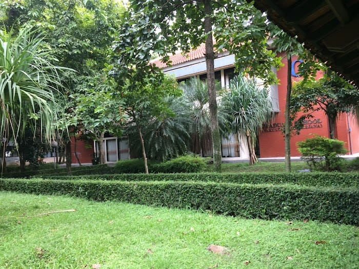 gedung kuliah umum telkom university