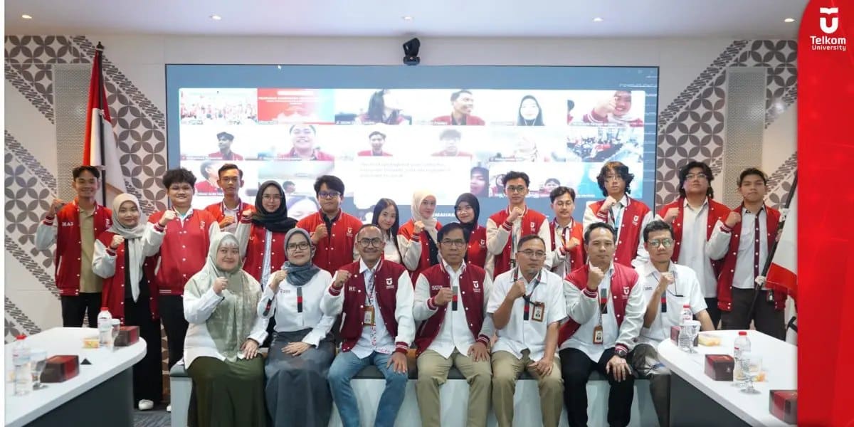 Beri Dukungan Penuh, Rektor Telkom University Lepas 9 Kontingen TUNC Menuju PIMN